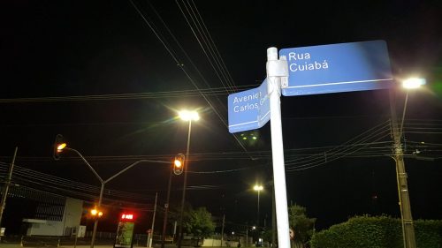 Atenção condutores! Semáforos do cruzamento da Carlos Gomes com Cuiabá continuam com defeito