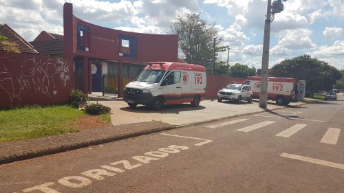 Adolescente em surto acaba ferida em Colégio no Paulo Godoy
