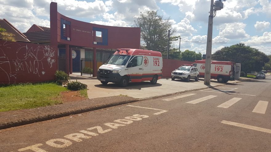 Adolescente em surto acaba ferida em Colégio no Paulo Godoy