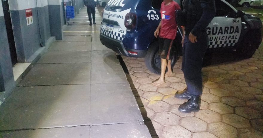 Homem é detido no Sanga Funda durante confusão familiar