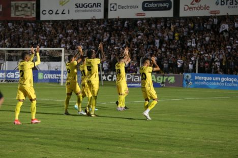 A Serpente assusta o Fantasma e o FC Cascavel está na Final do Paranaense 2023