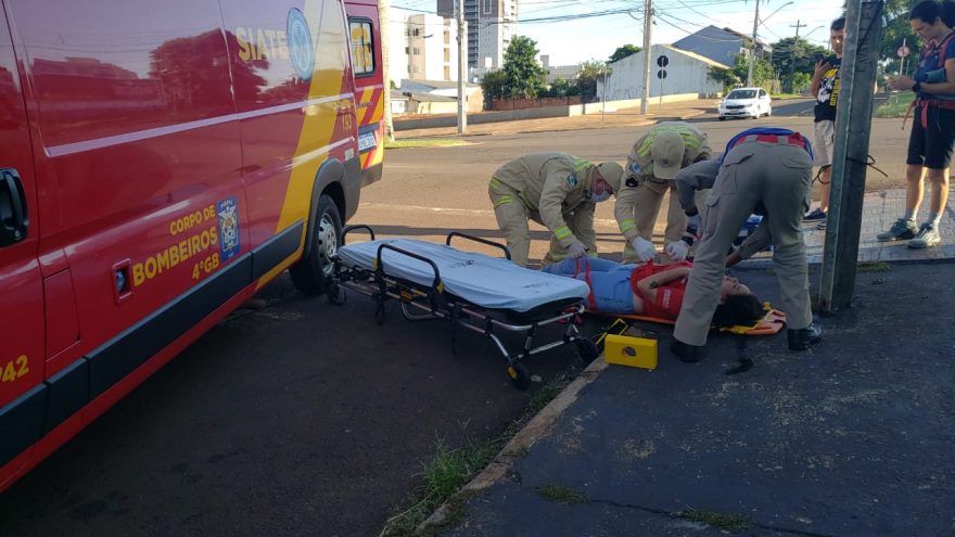 Motociclista fica ferida em acidente de trânsito no Coqueiral