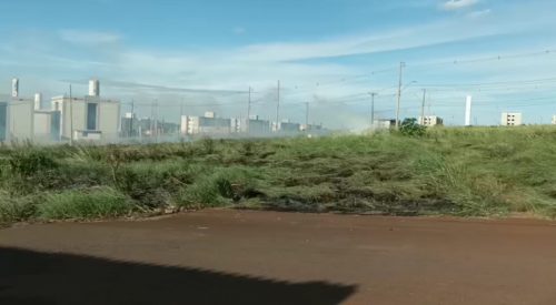 Falta de chuva e ‘calorão’ provocam vários incêndios pela cidade