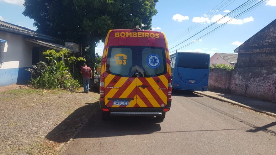Homem fica ferido ao cair de bicicleta no Santa Felicidade