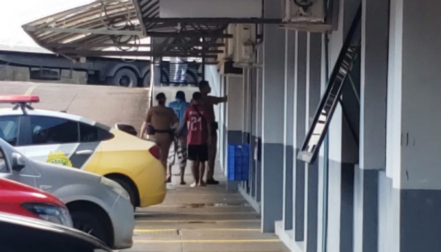 PM detém suspeito de furto de escada avaliada em R$ 1000
