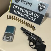 Imagem referente a Arma calibre 38 é encontrada durante cumprimento de mandados de homicídio de Clóvis Luciano Lira