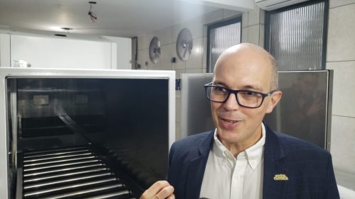 Diante de reclamação com demoras, diretor do IML afirma que prioridade é fazer perícia, não liberar corpos