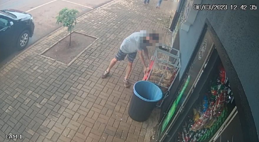 Já tinha a picanha, só faltava o carvão: câmera registra furto no Cascavel Velho