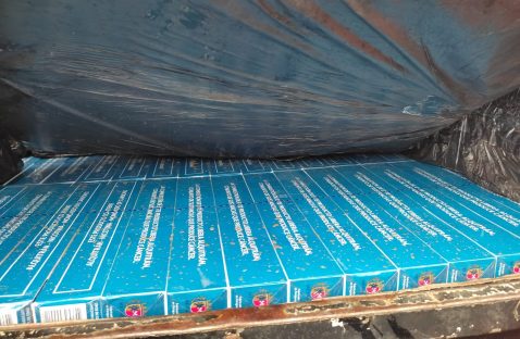 PM apreende 31 mil maços de cigarros e encaminha à Receita Federal de Cascavel