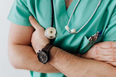 Paciente com doença cardiovascular busca na justiça cirurgia pelo SUS