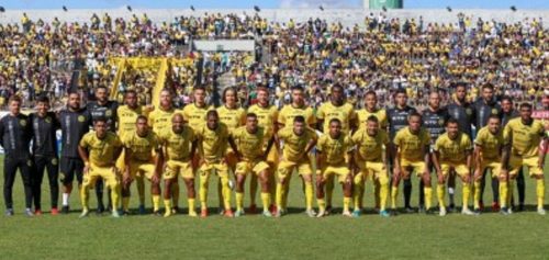Cascavel enfrenta Athletico com recorde de público na final do Paranaense