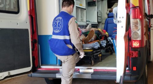 Ciclista sofre fratura no punho após cair na BR-163