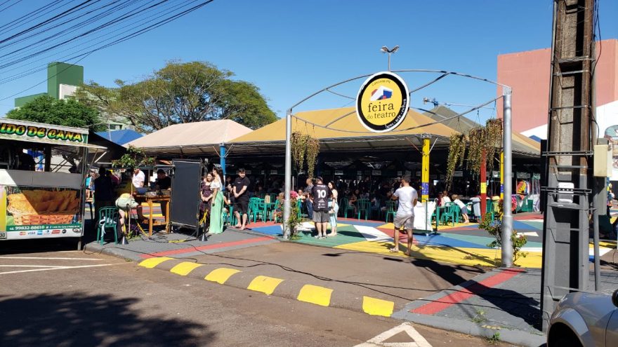 Domingo é dia de Feira do Teatro em Cascavel