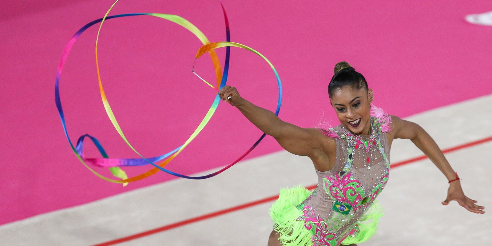 Rebeca vai à final, e Brasil encaminha vaga no feminino em Paris 2024, ginástica  artística