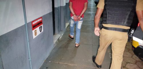 Após acidente, motorista aponta 1,23 mg/L no etilômetro e é preso por embriaguez ao volante
