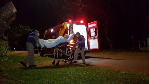 Idosa sofre queda no interior de residência no Periolo