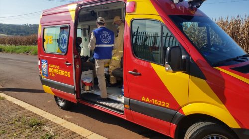 Bombeiros atendem vítima de queda no Bairro Florais do Paraná