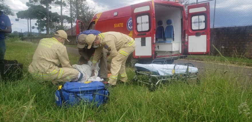 Motociclista cai de moto e fica ferido no Bairro Brasília
