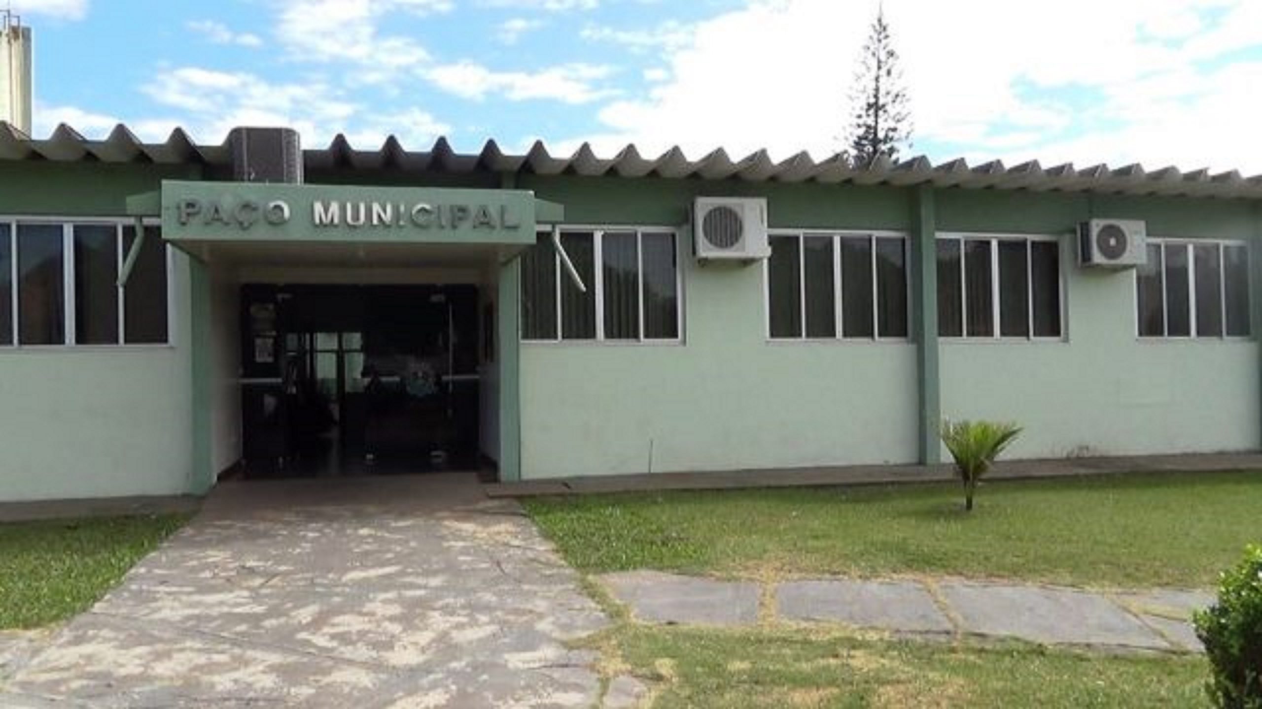 Secretário de Goioerê que responde por peculato é afastado das funções públicas Secretário de Goioerê que responde por peculato é afastado das funções públicas