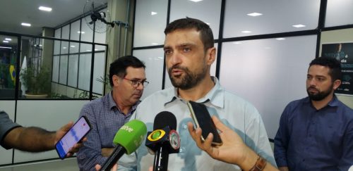 Após atentado em Blumenau, forças de segurança prometem intensificar fiscalizações em escolas