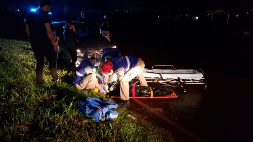 Motociclista fica ferido ao rampar mureta e cair de moto BR-277 em Cascavel