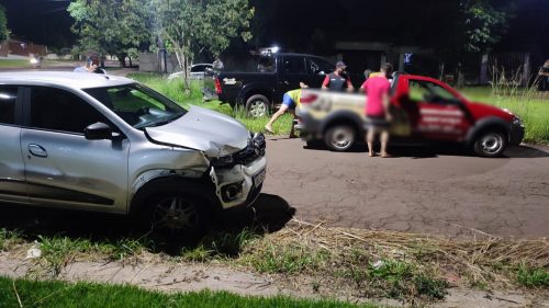 Colisão entre Strada e Kwid é registrada no Bairro Brasília