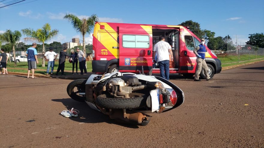 Motociclista fica ferido em acidente no Santa Cruz