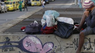 Movimentos sociais ganham assento em comitê voltado à população de rua