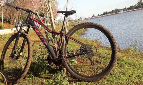 Bicicleta foi furtada no Bairro Brasmadeira