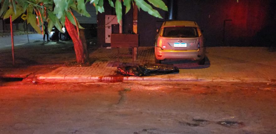 Jovem de 22 anos é morto a tiros em Cascavel