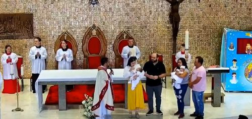 Acompanhe a Santa Missa de Páscoa com a presença das crianças