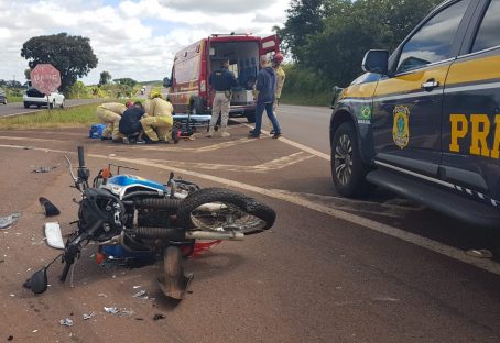 Motociclista de 19 anos fica ferido em acidente de trânsito na BR-467 entre Cascavel e Toledo