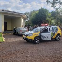 Imagem referente a Homem é encontrado morto dentro de carro em frente à igreja no Country