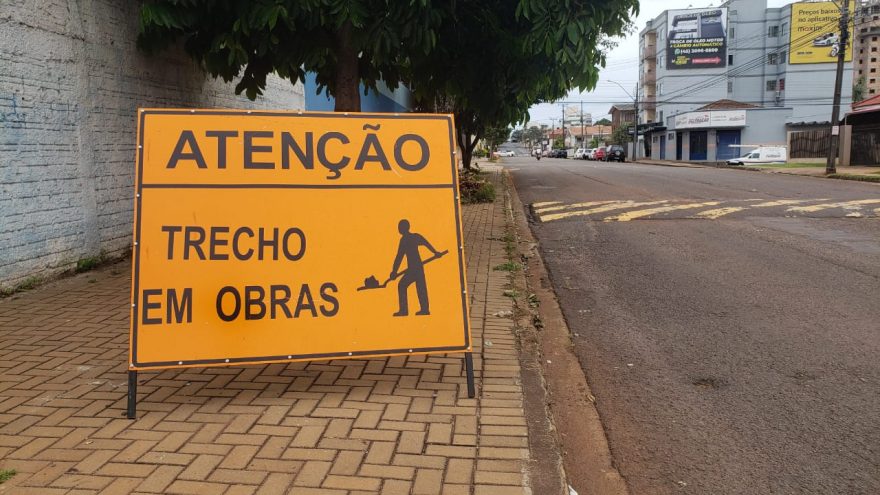 Trecho da Rua Presidente Kennedy está interditado para obras