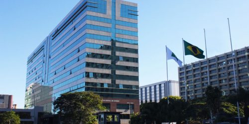 AGU abre consulta pública sobre atuação de órgão contra desinformação