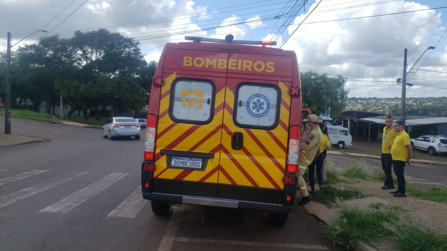 Motociclista tem luxação no ombro após se envolver em acidente no Bairro Brasmadeira