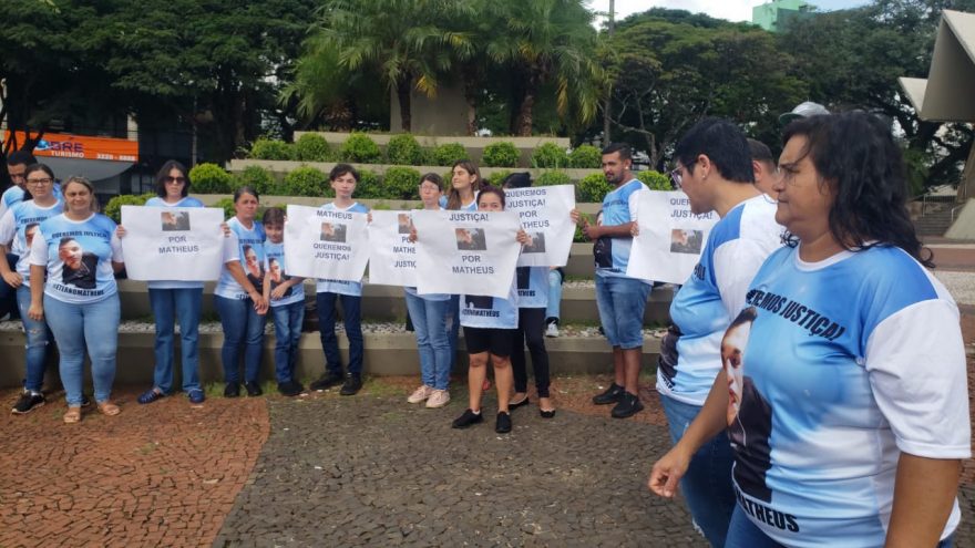 Familiares de Mateus da Silva Mariano pedem justiça pela morte do jovem