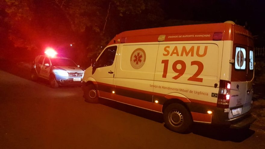 Mulher pede socorro após ser agredida e não conseguir sair de casa