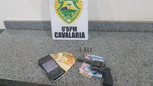 Casal é detido com arma de fogo, cocaína e crack no Bairro Brasília