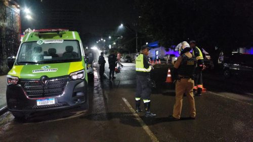 Blitz itinerante é realizada em busca de irregularidades no trânsito cascavelense