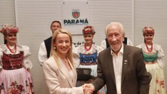 Paraná firma acordo com província da Polônia para desenvolvimento econômico, ambiental e cultural