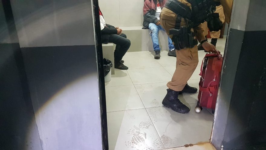 Viagem interrompida! Rocam apreende quase 30 quilos de maconha com passageiros de ônibus