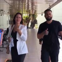 Imagem referente a Vítima Airton Guilherme chega ao Fórum para acompanhar julgamento de rapaz que o jogou contra ônibus