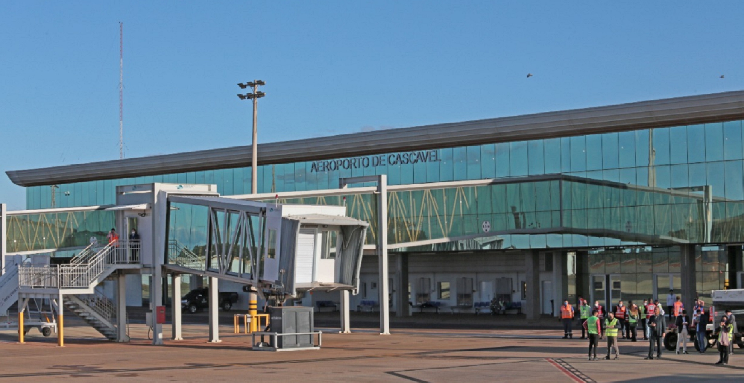 Tempo melhora e aviões podem pousar no Aeroporto de Cascavel