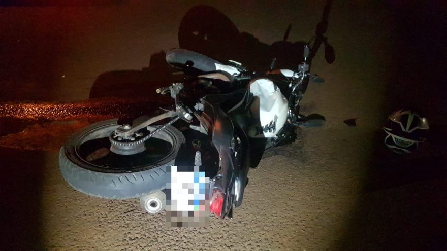 Motociclista fica gravemente ferido em colisão com carro na PR-486