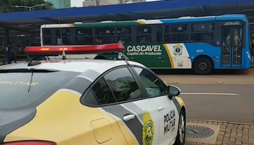 Adolescente é vítima de assédio em ônibus do transporte público