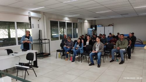 PTI e Município de Cascavel sediam capacitação de técnicos das Unidades de Valorização de Recicláveis da Região Oeste