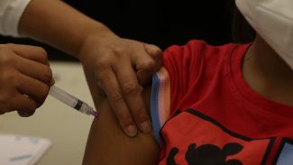Pesquisa indica aceitação de vacinação infantil nas escolas