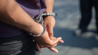 MP cumpre prisões por esquema de medicamentos falsificados em Cianorte MP cumpre prisões por esquema de medicamentos falsificados em Cianorte