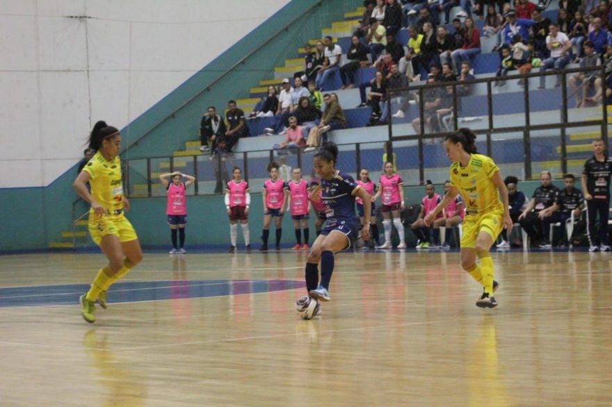 Paranaense: Stein Cascavel vence o Copagril Marechal por 7 a 2